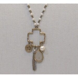 Faux Pearl Gold Tone Tassel Pendant Necklace Boho‎ Chic Artsy Charms Coastal